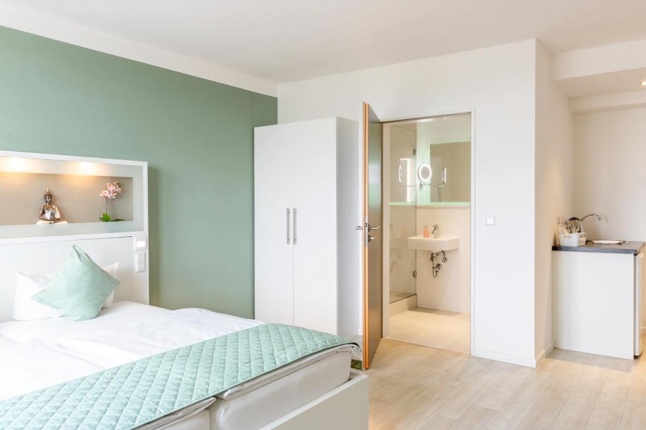 Bedpark Stellingen Hotel Hamburg Exterior photo
